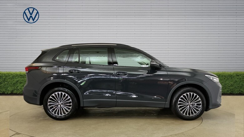 Volkswagen Tiguan 1.5 eTSI Life 5dr DSG Petrol Estate